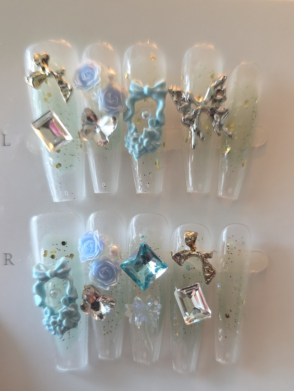 Blue Floral Bow Press-On Nail Set Size Large